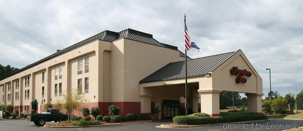 Hampton Inn Брукгейвен Екстер'єр фото